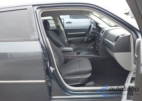 2008 Dodge Magnum Sxt from USA, damaged, VIN 2D4FV37V28H225805